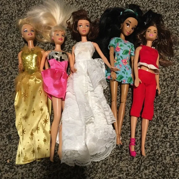 Barbie | Toys | Barbie Fashion Doll Collection With Colorful Outfits Set |  Poshmark